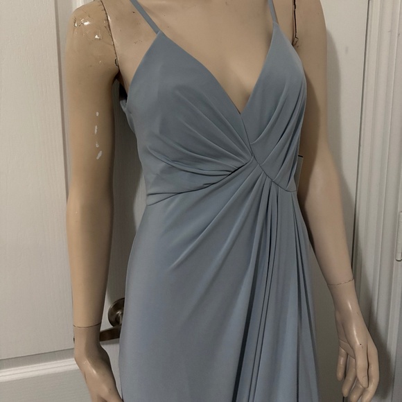 David’s bridal long gown - Picture 2 of 4